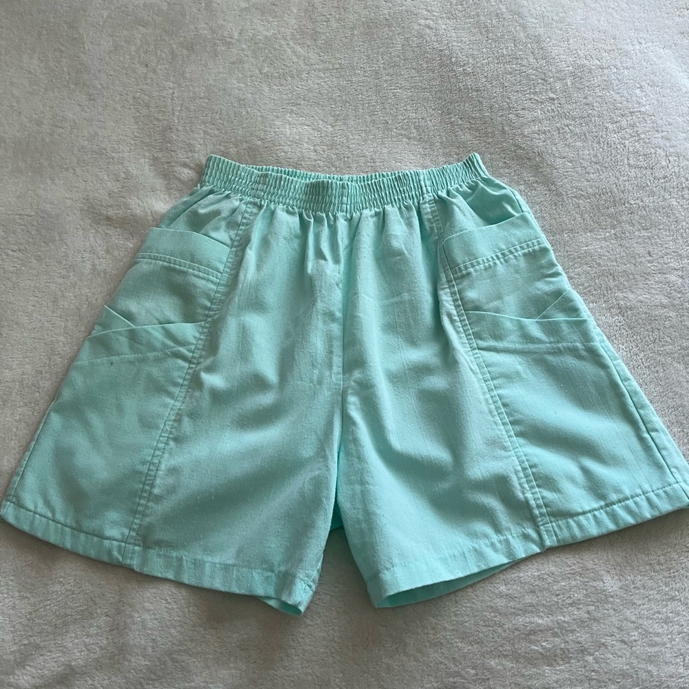1990’s Lady Foot Locker High Waist Mint Shorts